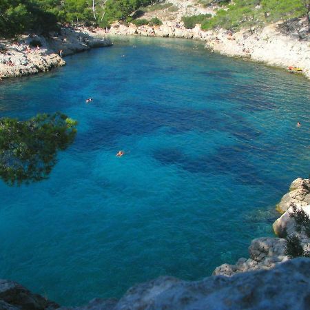 Charmant Studio Cassis Bagian luar foto